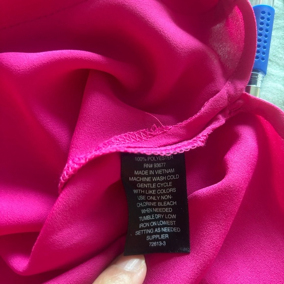 Pink blouse - Picture 8 of 8